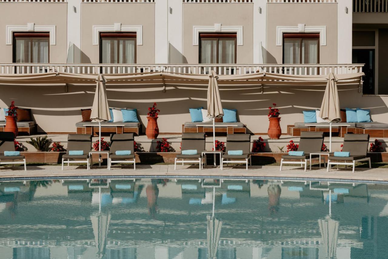 Heaven Hotel Thessaloniki Airport Neon Rysion Bagian luar foto